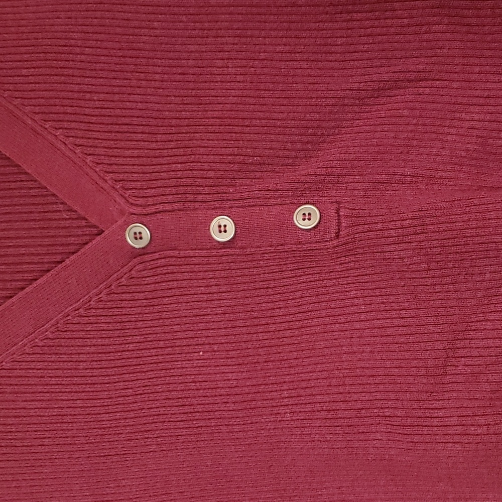 Plus Size Sweater - Picture 4 of 5